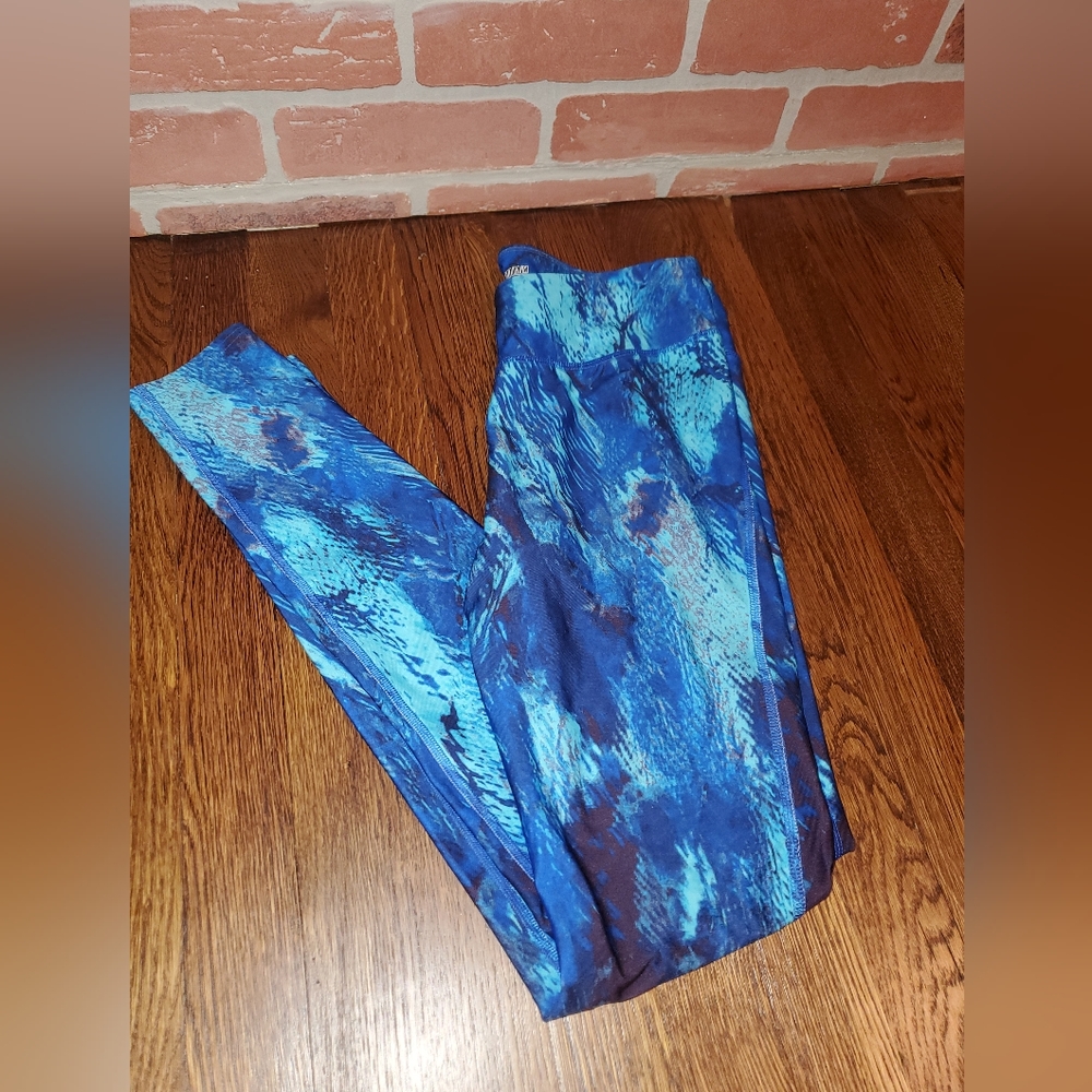 Under Armour compression heat gear legging